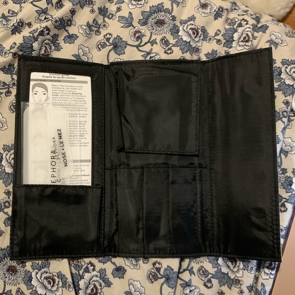 Makeup brush case - Picture 2 of 4